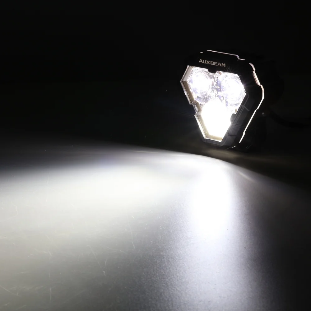 MASTER-T Series 5" Combo Beam Triangle Off-Road Lights with Amber Backlight