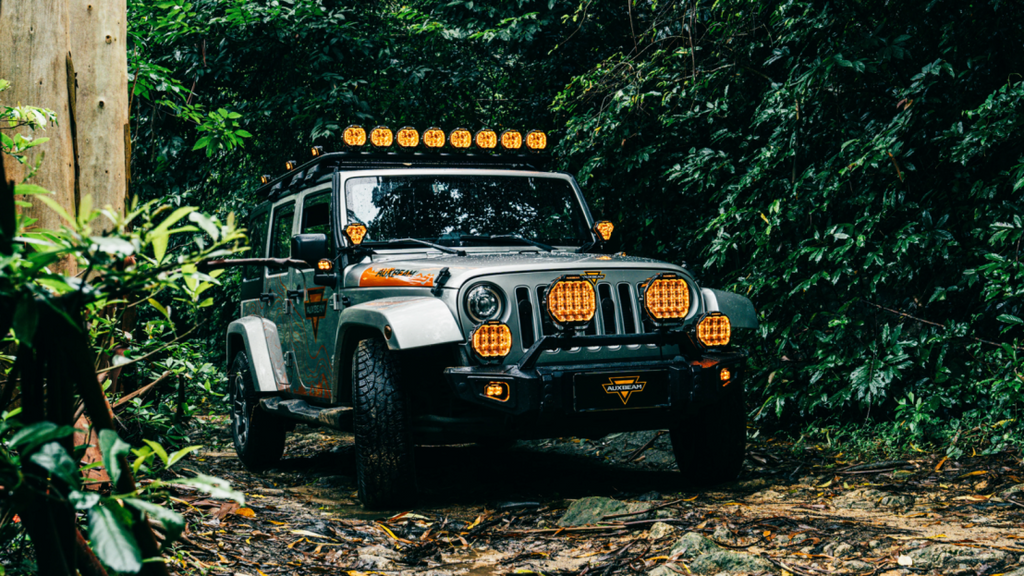 MASTER-T Series 5" Spot Beam Off-Road Lights with Amber Backlight